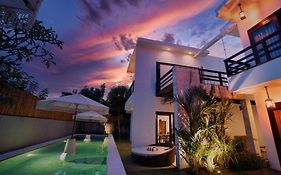 Skyfall Luxury Beach Villa Nusa Dua (bali)  Indonesia